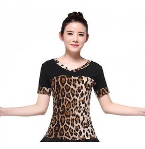 Black and leopard printed patchwork short sleeves competition performance latin salsa dance tops blouses