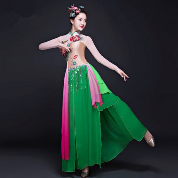 Green colored patchwork Traditional Chinese Clothing Women Ancient ...