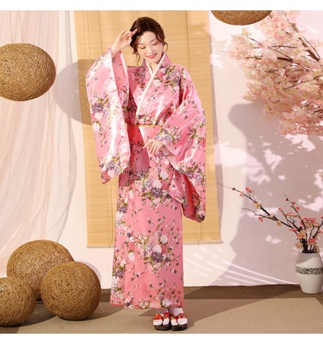 Folk Dance Dresses : Japanese ladies traditional long formal Kimono ...