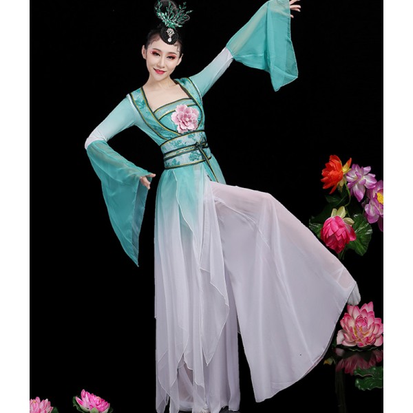 Green gradient Chinese hanfu Ancient female Chinese style ancient ...