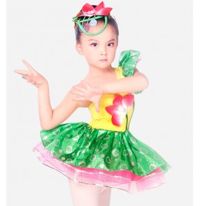 Green and fuchsia patchwork paillette One shoulder girls kids child children growth folk dance competition professional stage performance jazz dance cos play modern dance costumes dresses 